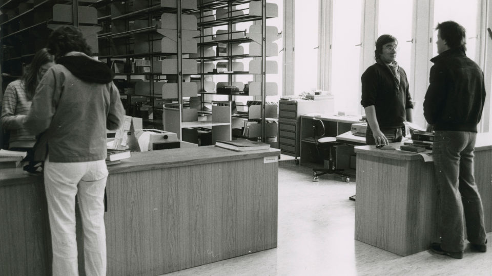 Ausleihe der Universitätsbibliothek