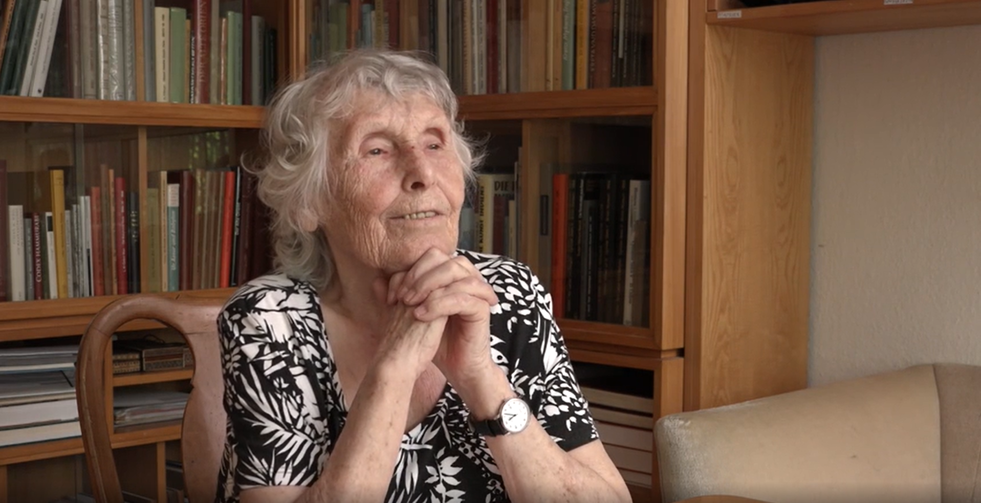 Dr. habil. Eva Strommenger-Nagel