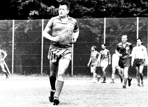 Fußballtraining der Mannschaft um Dieter Heckelmann