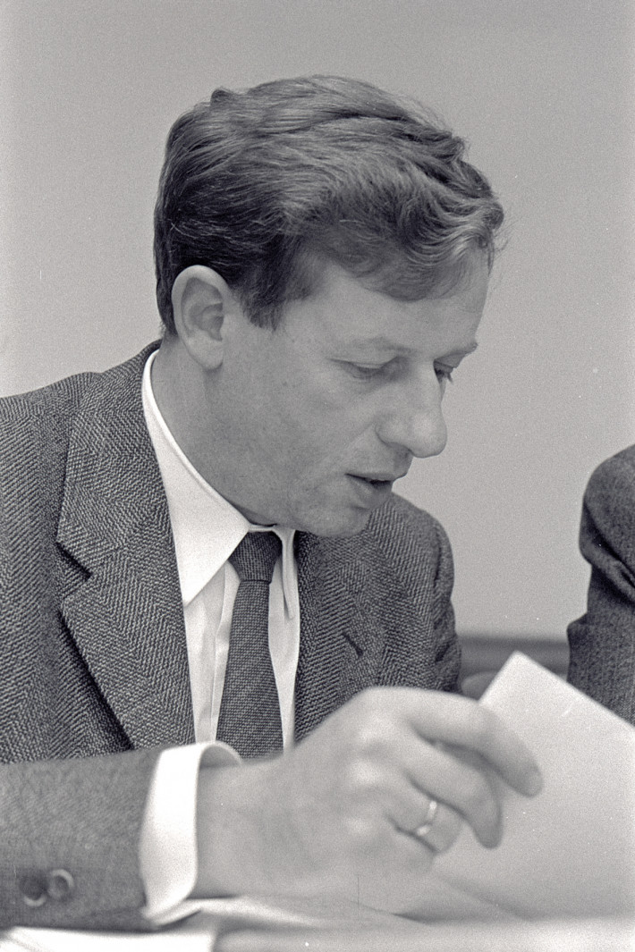 Prof. Dr. Alexander Schwan