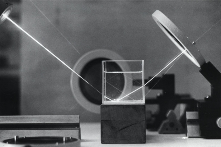 Versuch zur Brechung eines Laserstrahls