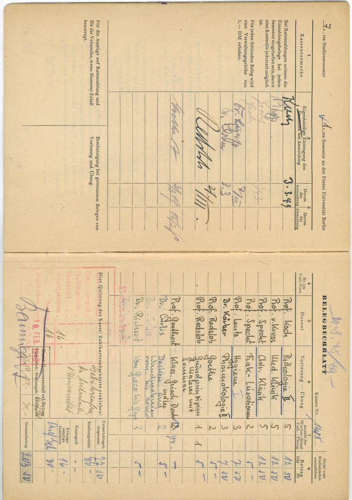 Studienbuch mit besuchten Lehrveranstaltungen